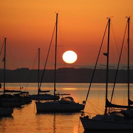 Appartamento Ynys Lawd, Holyhead Marina Esterno foto